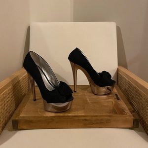 Steve Madden Moscow Black Platform Heels